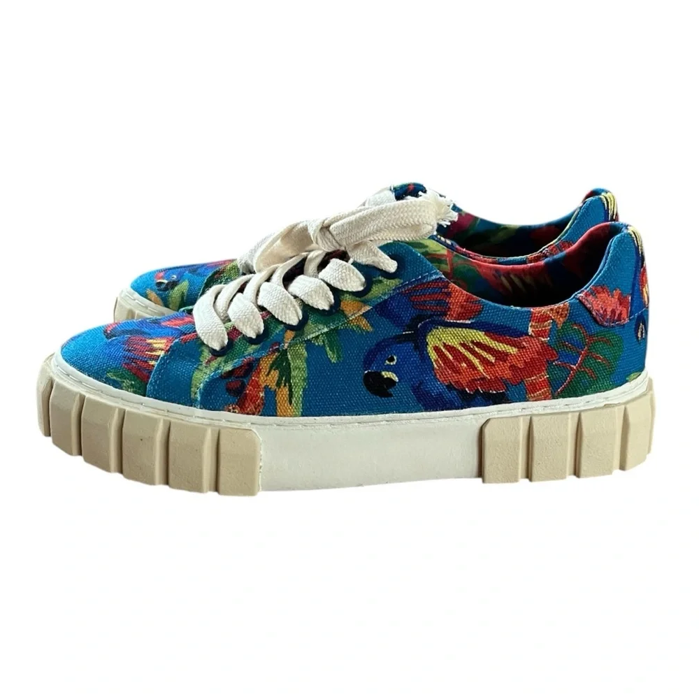 FARM RIO | NWT Blue Macaw Platform Sneaker Size 6.5 - Picture 3 of 8